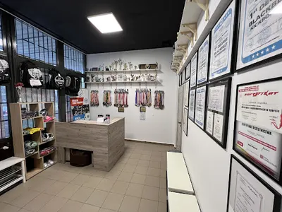 Centrum Sportu i Rekreacji Agatsu- KICKBOXING/SPORT/REKREACJA